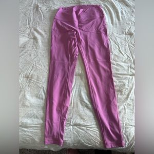 Lululemon Wunder Under size 10